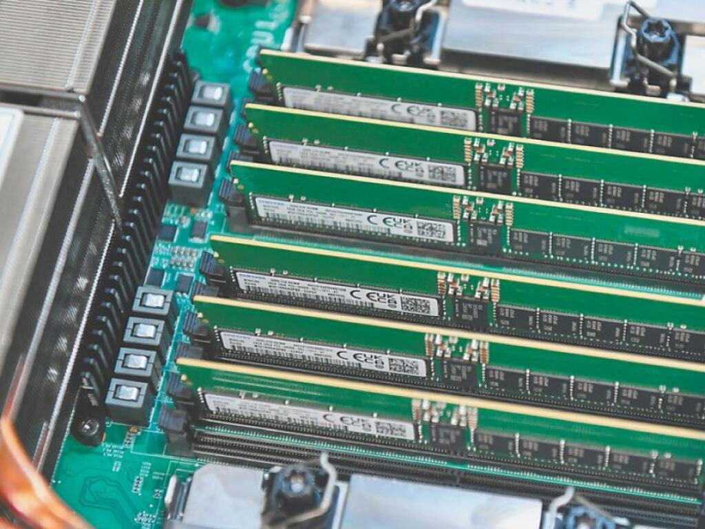 三星罷工9萬人串聯，南亞科、華邦電、旺宏齊亮燈燈！記憶體股飆風再起？這家高層認了：Q1看太保守